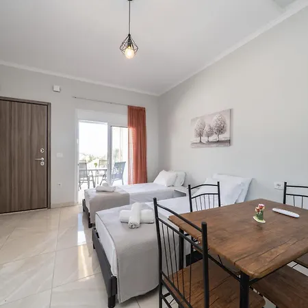 Maximo Apartmán Karavádhos