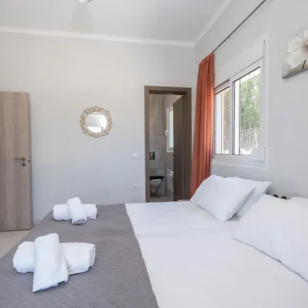 Maximo Apartmán Karavádhos